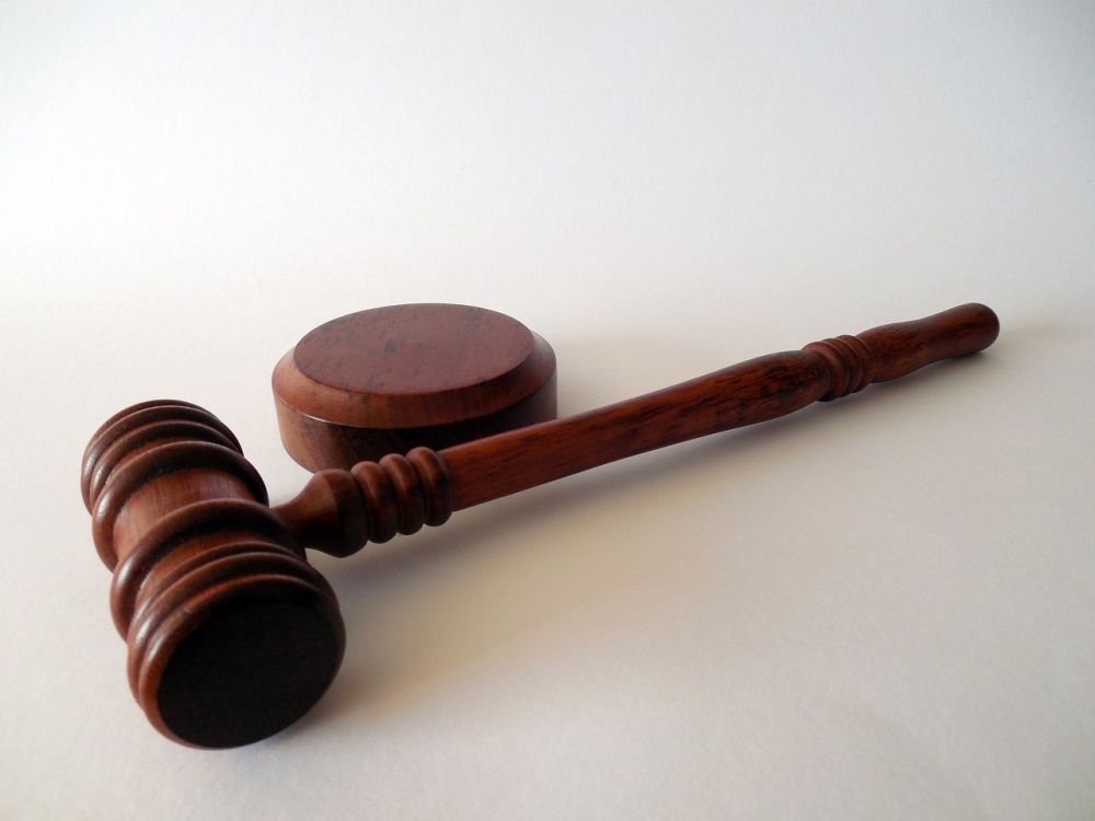 Advokatbistand: En dybdegående guide til at forstå og værdsætte juridisk hjælp